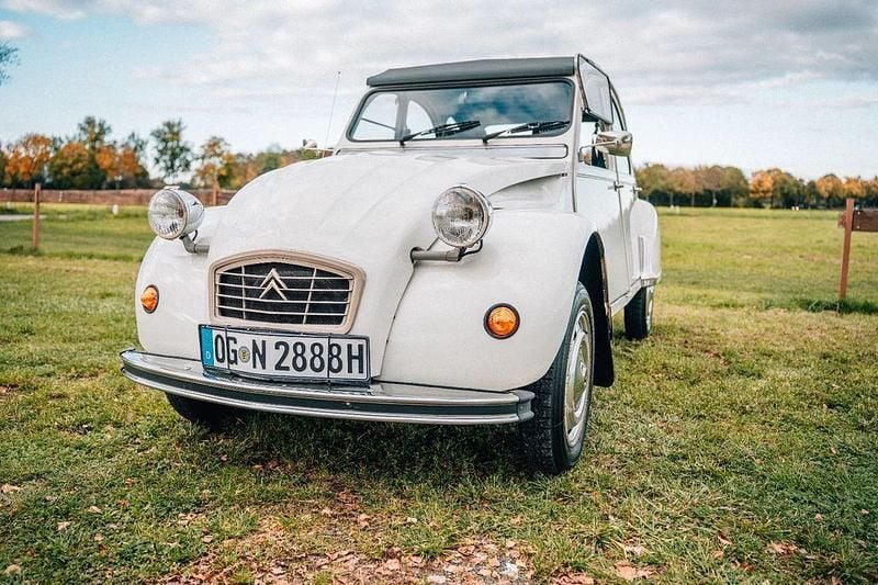 Weiß Gebraucht 1987 Citroën 2CV Cabrio | 18.000 € - Bild 1/4
