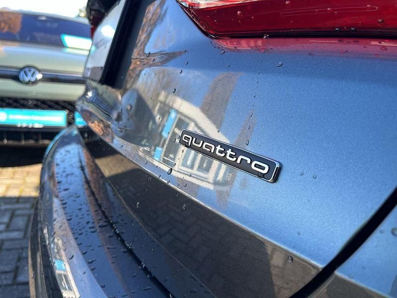 Gebraucht Audi Q3 S-Line 190 PS (139 kW) 2025 Grau SUV