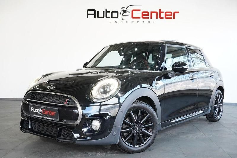 Gebraucht Mini John Cooper Works 192 PS (141 kW) 2016 Schwarz Kleinwagen