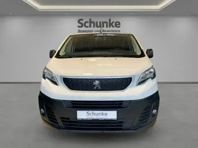 Gebraucht Peugeot Expert Premium 122 PS (89 kW) 2021 Weiss Van
