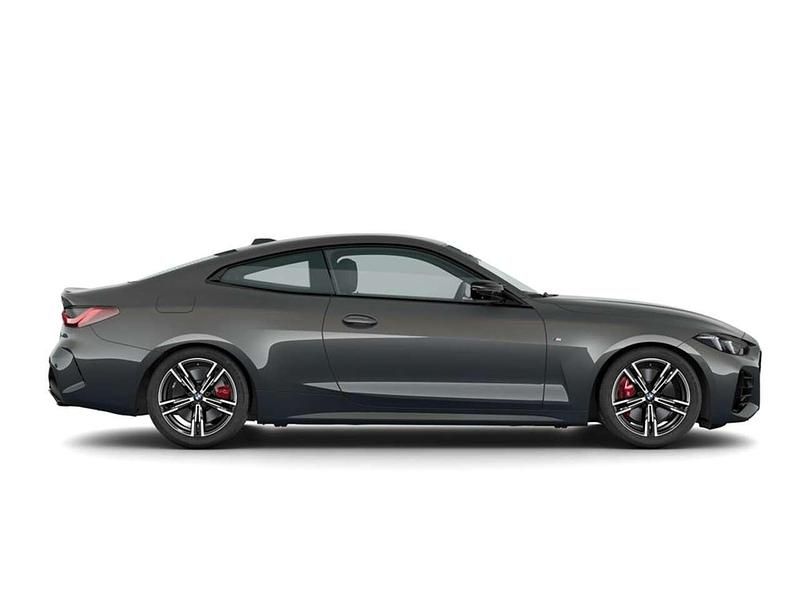 Gebraucht BMW 440 374 PS (275 kW) 2025 Dravitgrau metallic Coupé