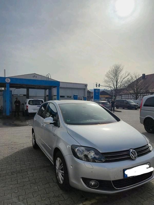 Gebraucht VW Golf VII 105 PS (77 kW) 2013 Silber Kleinwagen