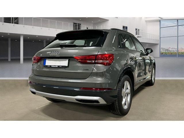 Gebraucht Audi Q3 Advanced 190 PS (139 kW) 2022 Chronosgrau metallic (metallic) SUV