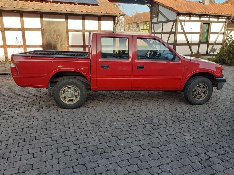 Gebraucht Opel Campo 109 PS (80 kW) 1998 Rot Pickup