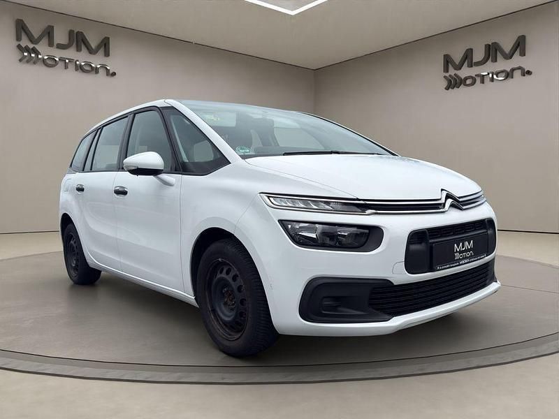 Weiß Gebraucht 2019 Citroën C4 SpaceTourer Live Van / Kleinbus | 11.990 € (Fairer Preis) - Bild 1/4