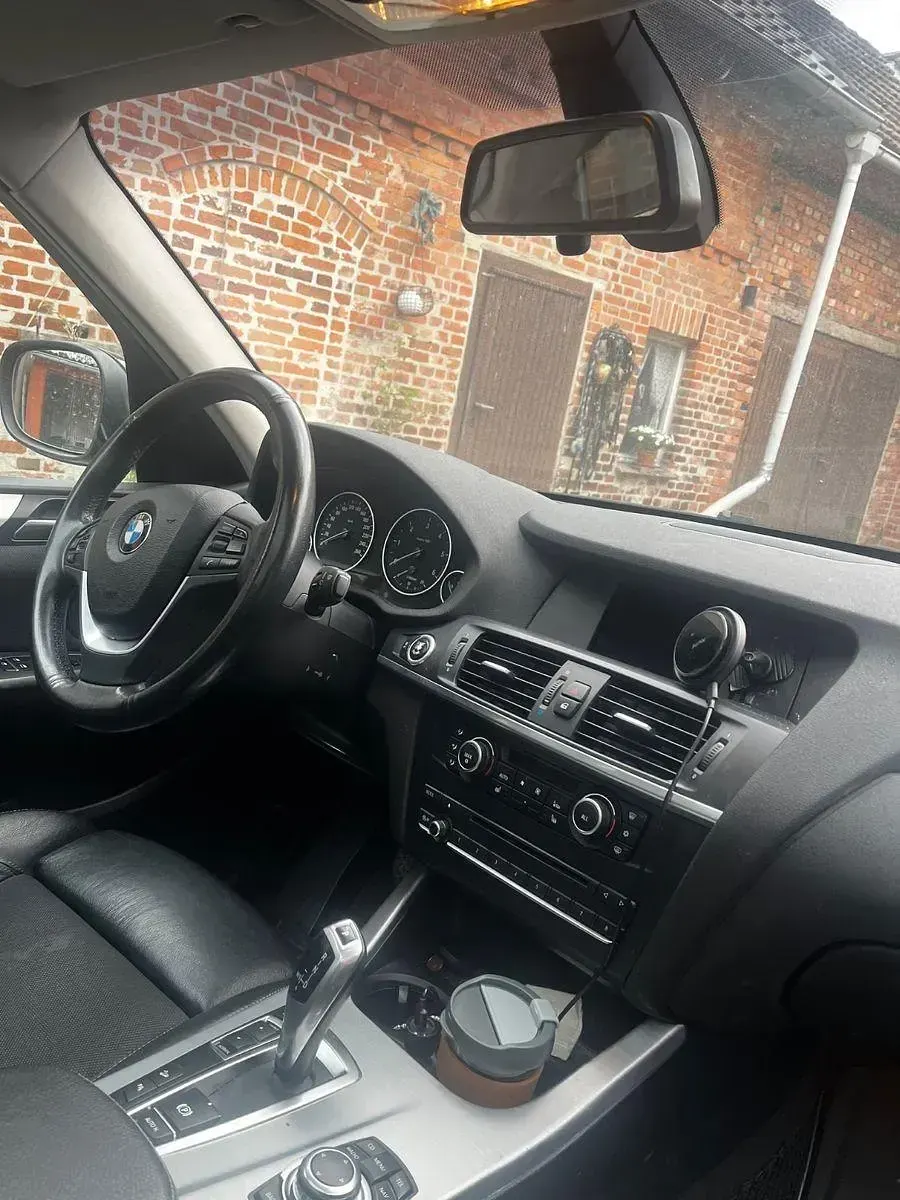 Gebraucht BMW X3 190 PS (139 kW) 2011 Schwarz SUV