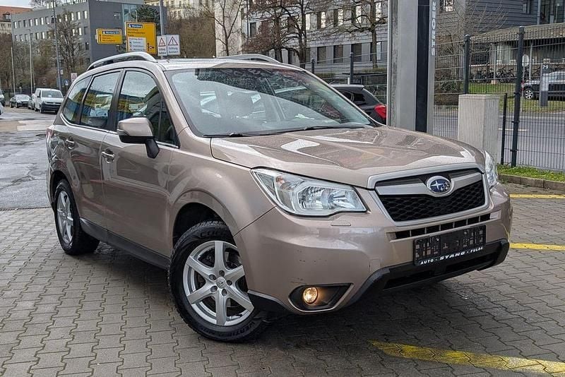 Gebraucht Subaru Forester 147 PS (108 kW) 2015 Grau SUV