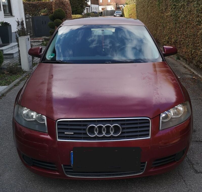 Rot Gebraucht 2005 Audi A3 Ambiente Limousine | 2.750 € (Guter Preis) - Bild 1/4