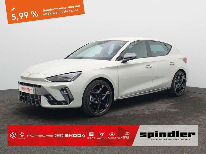 Taiga grau metallic Gebraucht 2025 Cupra Leon Limousine | 37.980 € (Teuer) - Bild 1/4