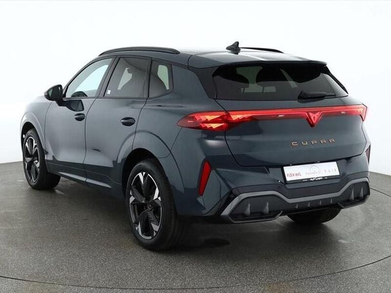 Neu Cupra Terramar 150 PS (110 kW) 2026 Blau SUV