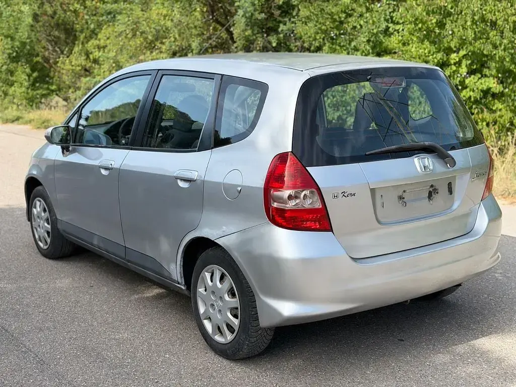 Gebraucht Honda Jazz LS 83 PS (61 kW) 2005 Silber Kleinwagen