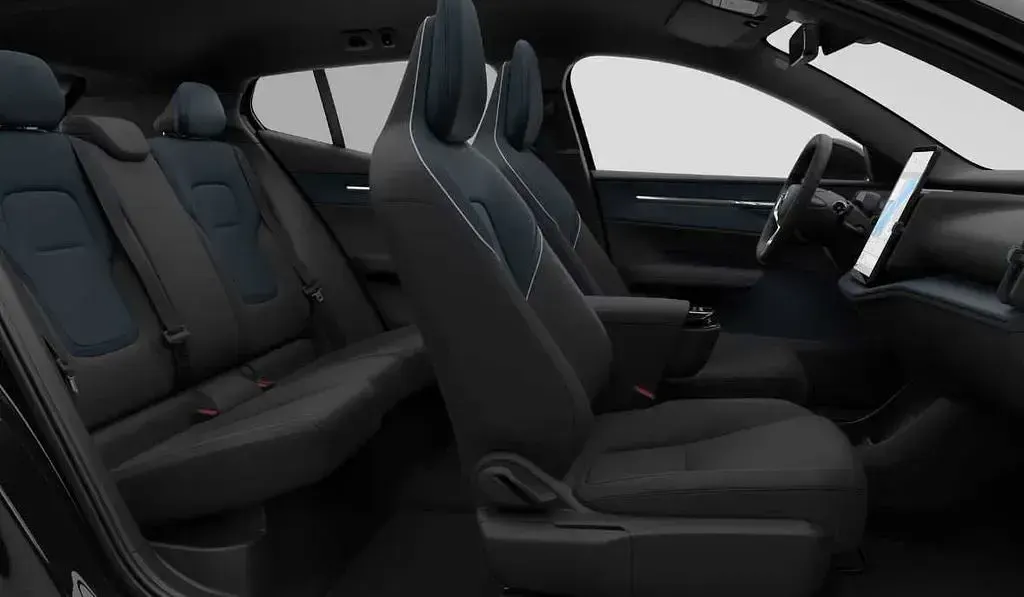 Neu Volvo EX30 Plus 200 kW (272 PS) 2026 Schwarz SUV