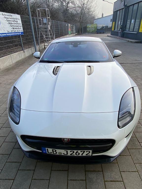 Weiß Gebraucht 2017 Jaguar F-Type Coupé | 27.900 € (Fairer Preis) - Bild 1/4