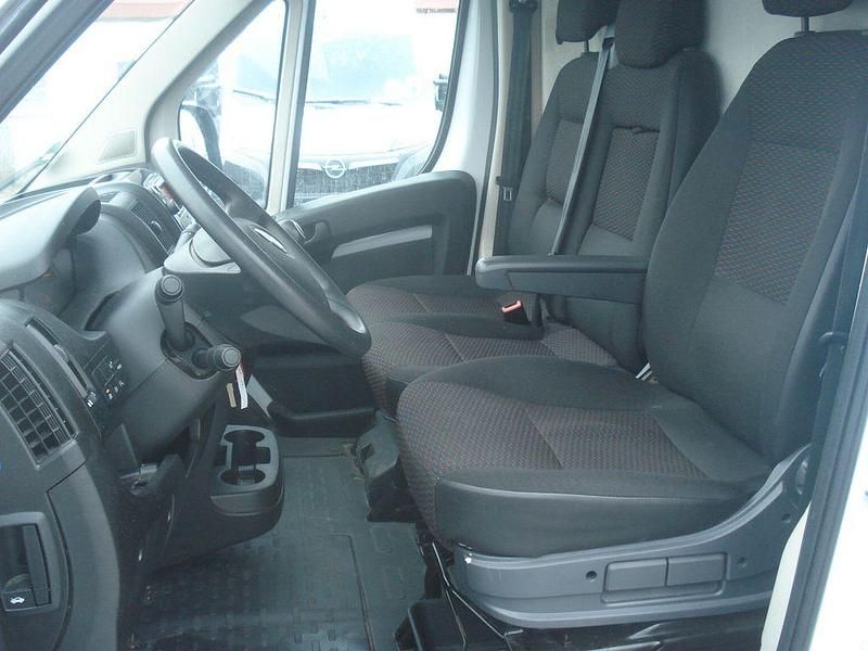 Gebraucht Opel Movano Edition 140 PS (102 kW) 2023 Weiß Van / Kleinbus