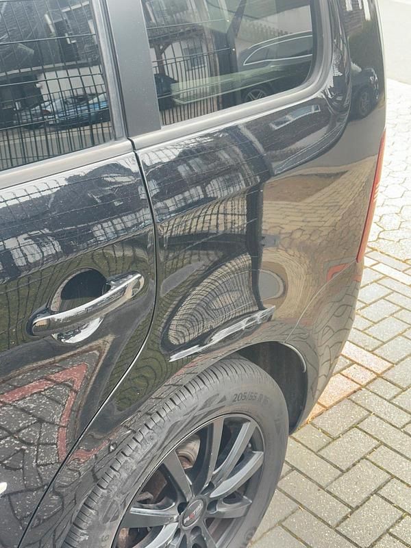 Gebraucht VW Touran 140 PS (102 kW) 2008 Schwarz Van / Kleinbus