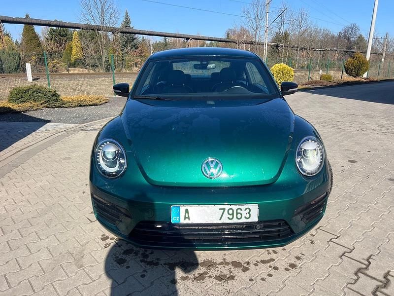 Gebraucht VW Beetle 200 PS (147 kW) 2018 Grün Kleinwagen