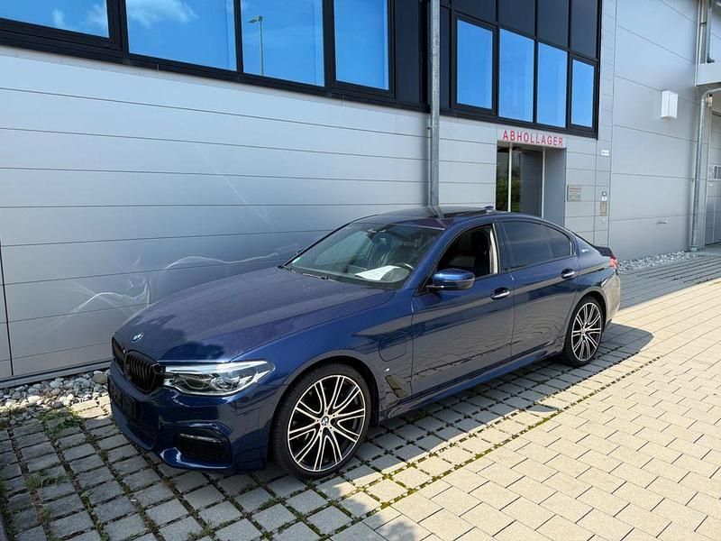 Gebraucht BMW 530e iPerformance 252 PS (185 kW) 2018 Blau Limousine