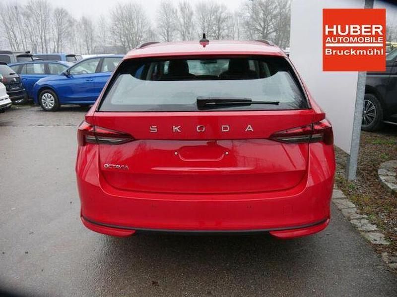 Neu Skoda Octavia Selection 150 PS (110 kW) 2026 Andere Kombi
