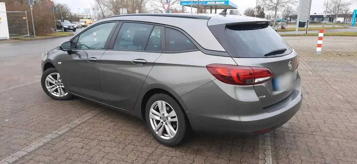 Gebraucht Opel Astra 110 PS (80 kW) 2019 Grau Kombi