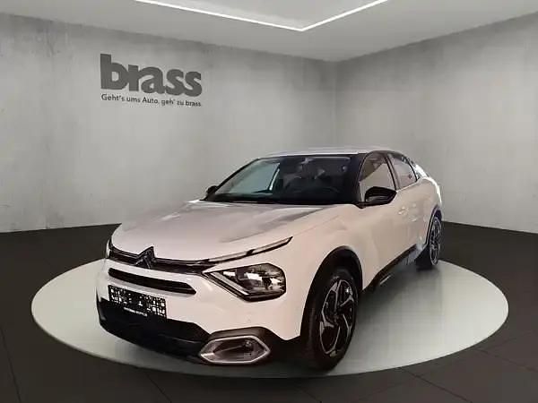 Lack weiss Gebraucht 2023 Citroën C4 PureTech Limousine | 21.950 € (Fairer Preis) - Bild 1/4