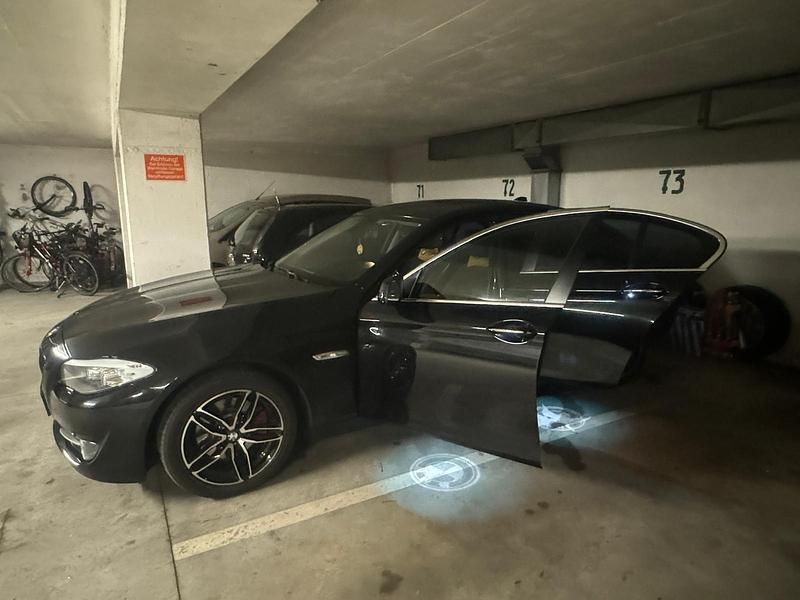 Gebraucht BMW 520 2013 Schwarz Limousine