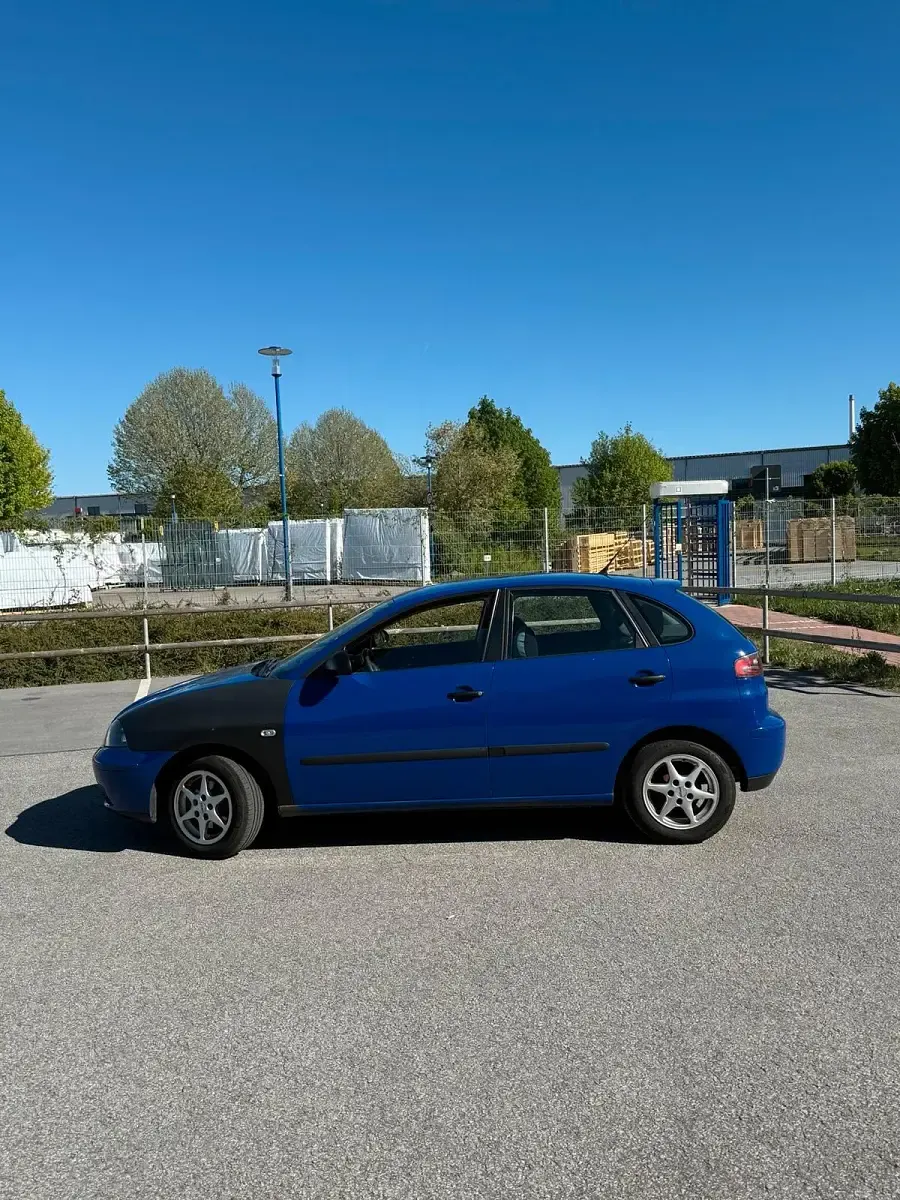 Gebraucht Seat Ibiza 75 PS (55 kW) 2004 Blau Kleinwagen