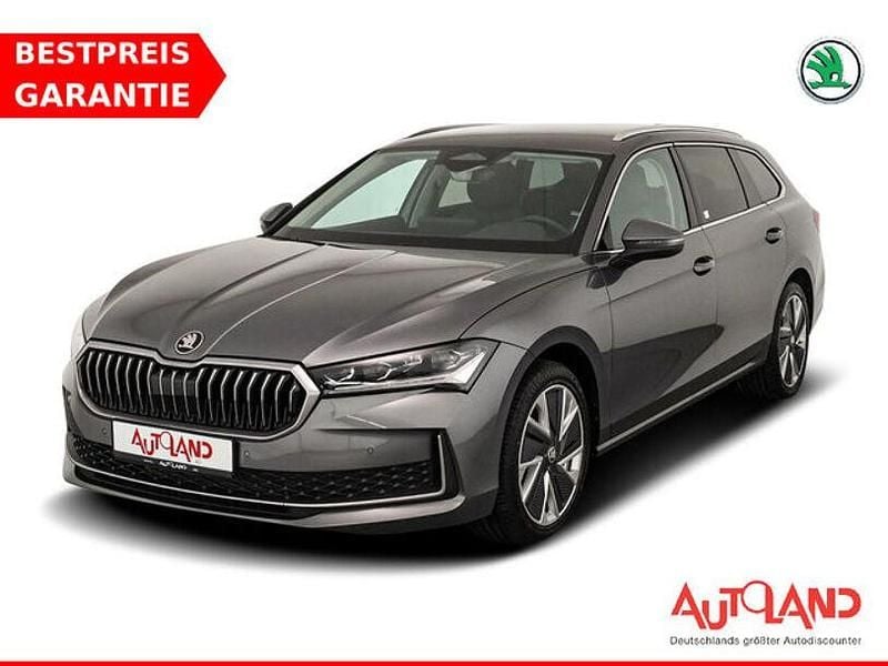 Gebraucht Skoda Superb 193 PS (141 kW) 2024 Grau Kombi