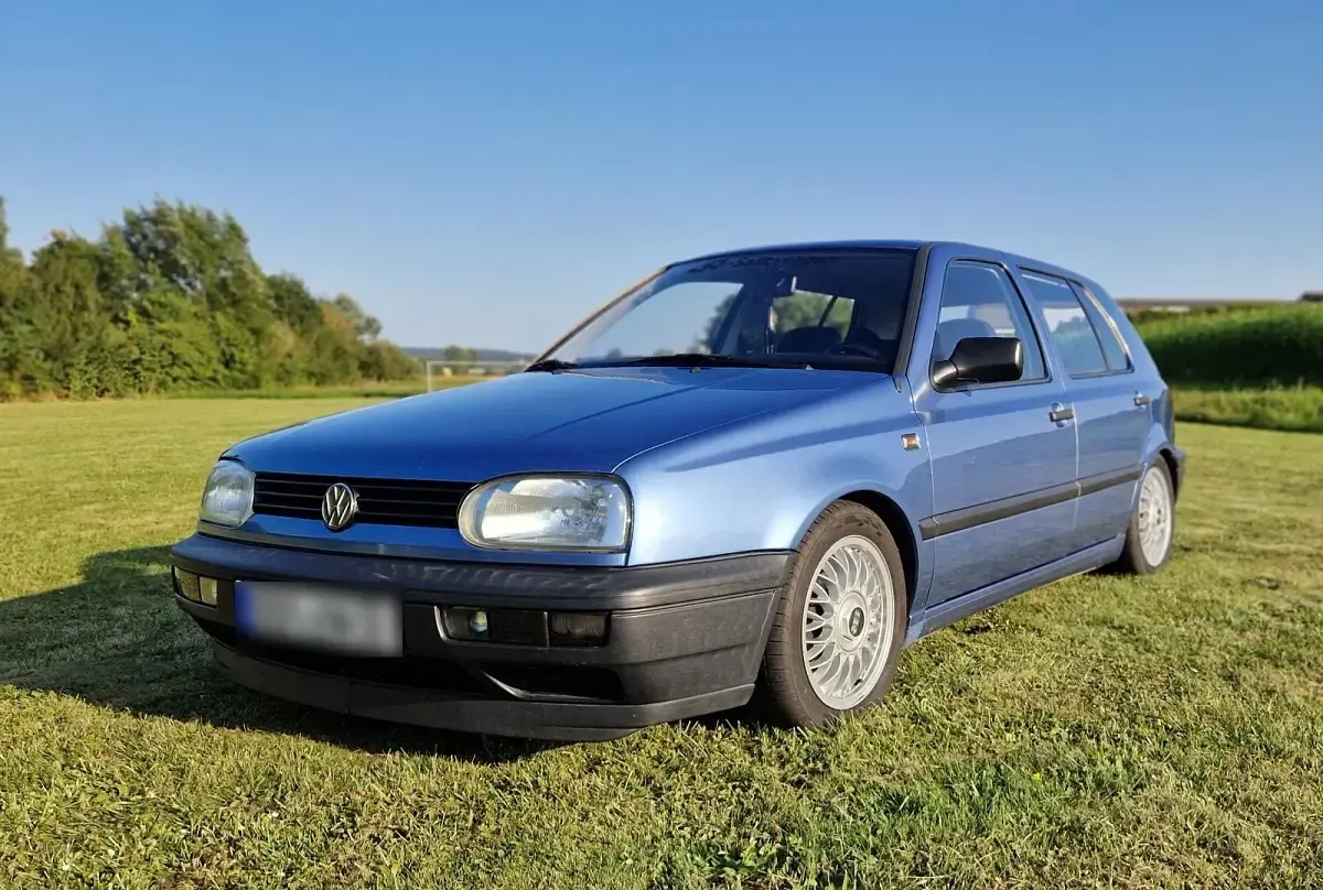 Gebraucht VW Golf III 60 PS (44 kW) 1992 Blau Kleinwagen