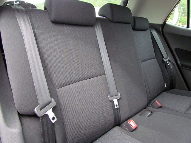 Gebraucht Toyota Auris 124 PS (91 kW) 2008 Rot Limousine
