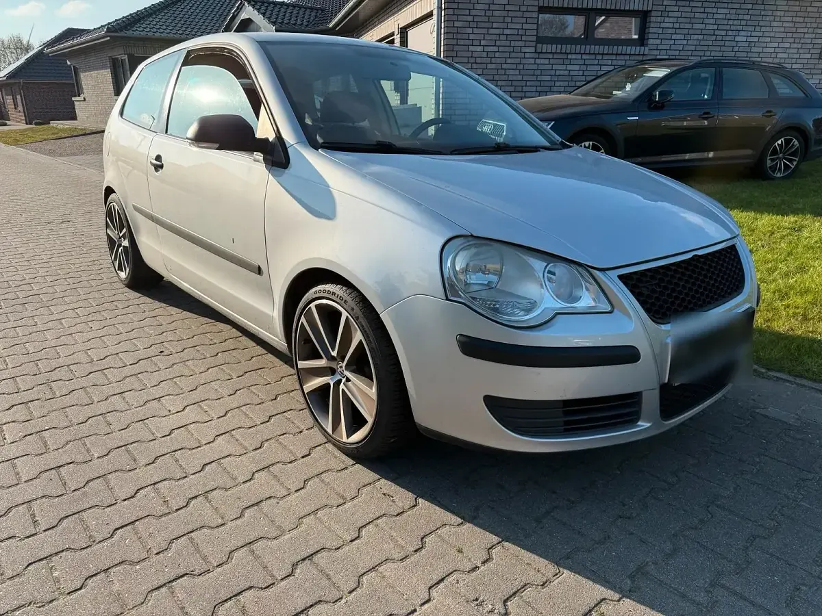 Usata VW Polo 75 CV (55 kW) 2008 Argento Utilitaria