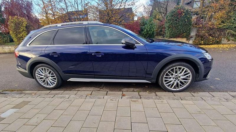 Gebraucht Audi A4 Allroad Ambiente 286 PS (210 kW) 2024 Blau Kombi