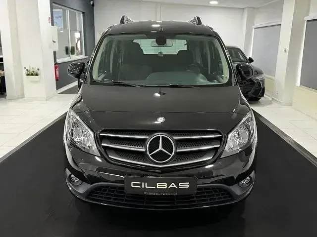 Gebraucht Mercedes Citan 112 Edition 114 PS (83 kW) 2018 Dravitschwarz metallic Kombi