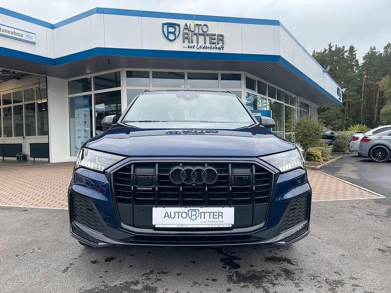 Gebraucht Audi Q7 Competition 286 PS (210 kW) 2023 Navarrablau metallic (metallic) SUV