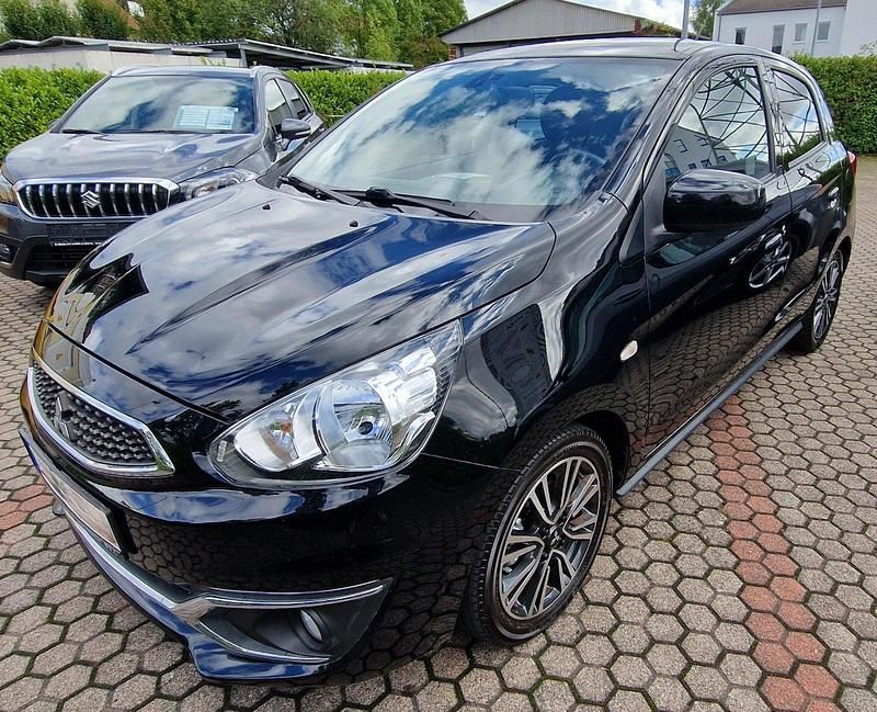 Gebraucht Mitsubishi Space Star Edition+ 80 PS (58 kW) 2018 Schwarz Kleinwagen