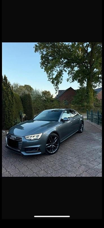 Gebraucht Audi A4 Ambiente 190 PS (139 kW) 2017 Grau Limousine