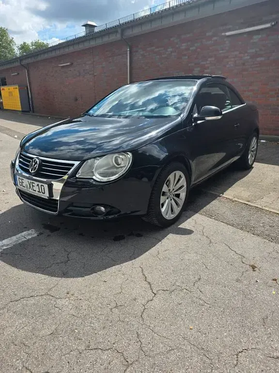 Gebraucht VW Eos 122 PS (89 kW) 2008 Schwarz Cabrio