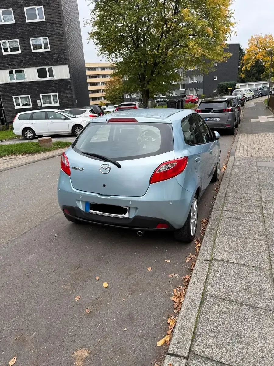 Usata Mazda 2 85 CV (62 kW) 2007 Blu Utilitaria