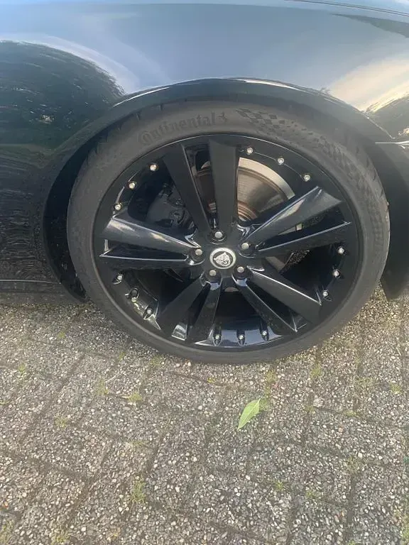 Käytetty Jaguar XK 258 HP (189 kW) 2008 Musta Avoauto