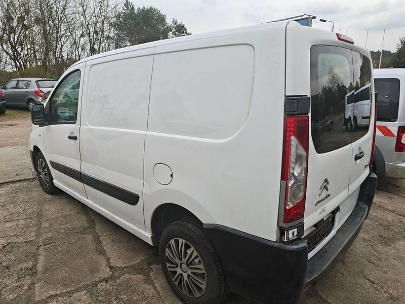 Second-hand Citroën Jumpy 90 CP (66 kW) 2014 Alb Monovolum