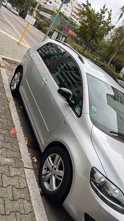 Silber Gebraucht 2012 VW Golf Plus Life Van / Kleinbus | 4.900 € (Superpreis) - Bild 1/4