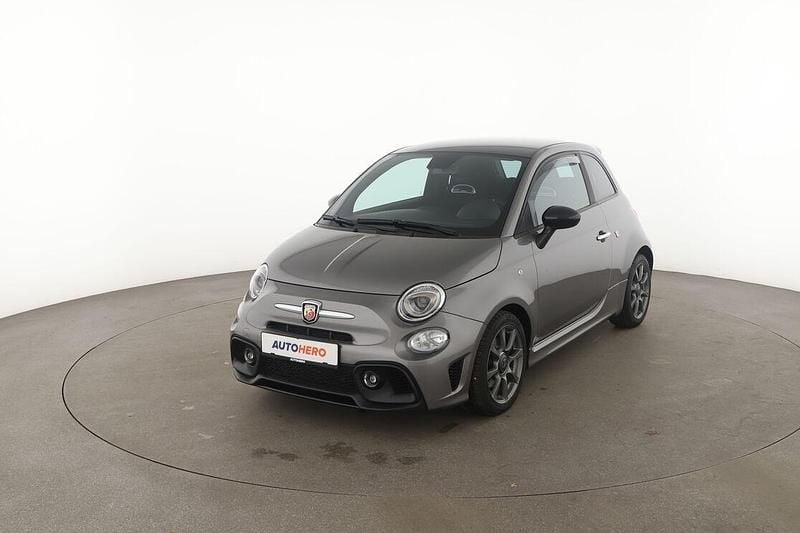 Grau Gebraucht 2023 Abarth 595 Limousine | 24.020 € - Bild 1/3