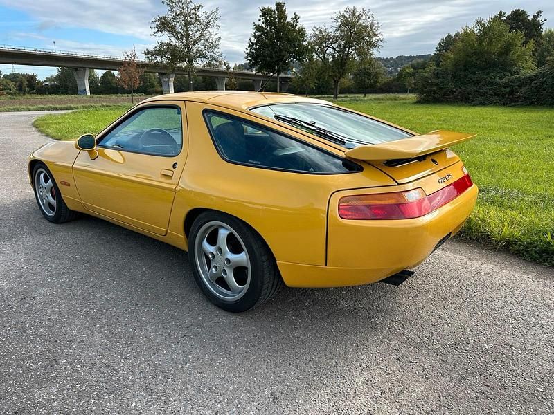 Gelb Gebraucht 1993 Porsche 928 Coupé | 85.999 € - Bild 1/4