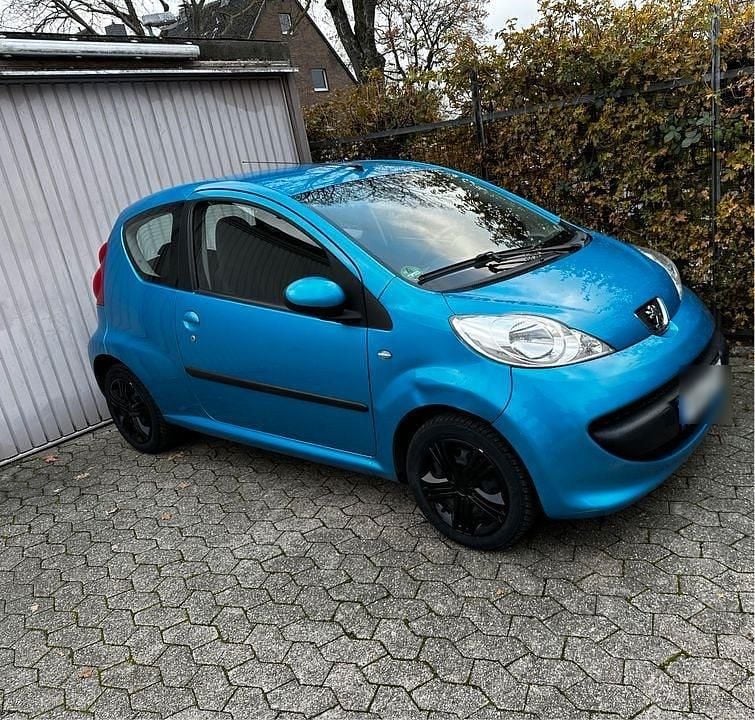 Blau Gebraucht 2008 Peugeot 107 Kleinwagen | 1.099 € (Guter Preis) - Bild 1/4