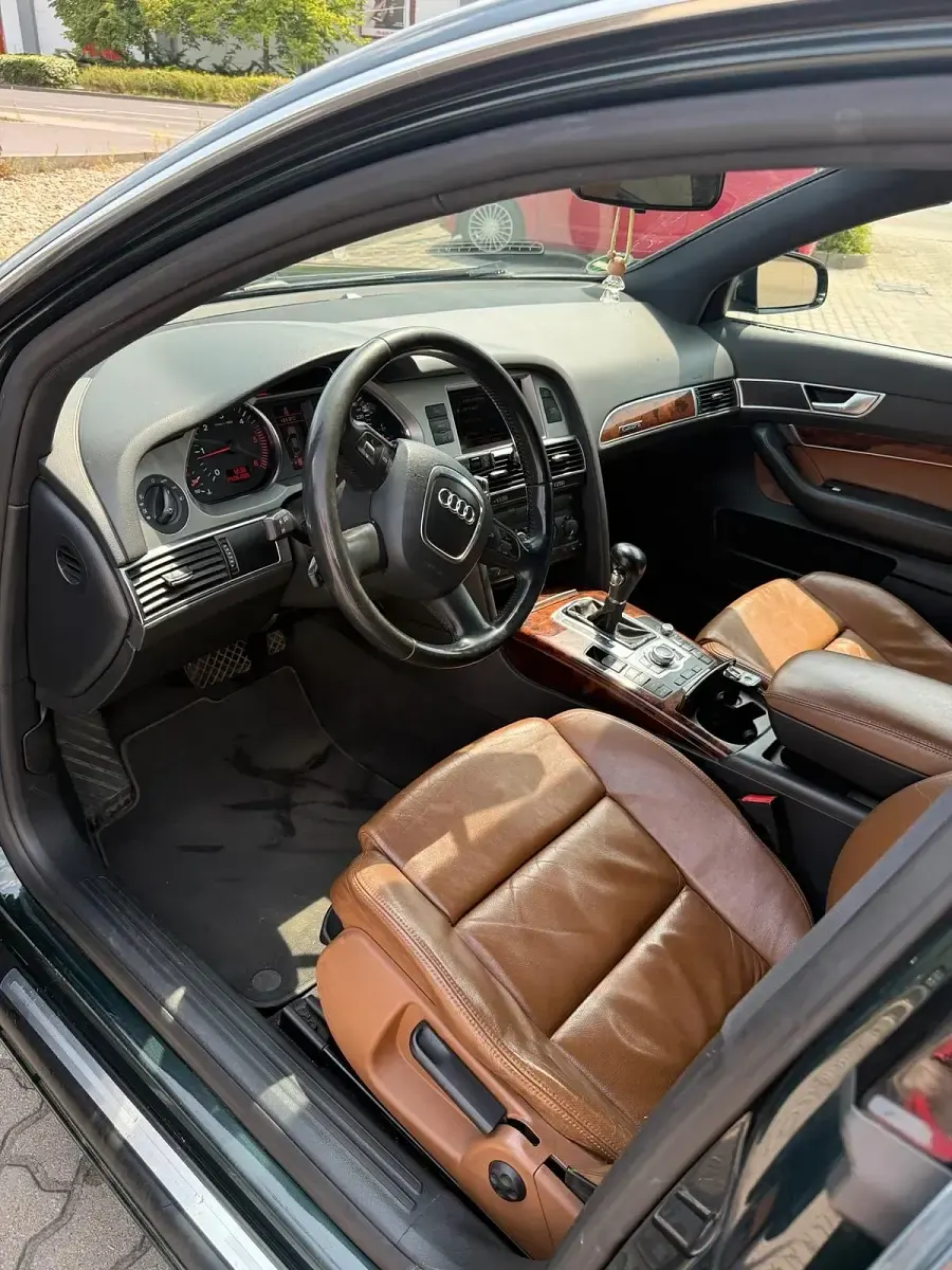 Gebraucht Audi A6 132 PS (97 kW) 2006 Blau Limousine