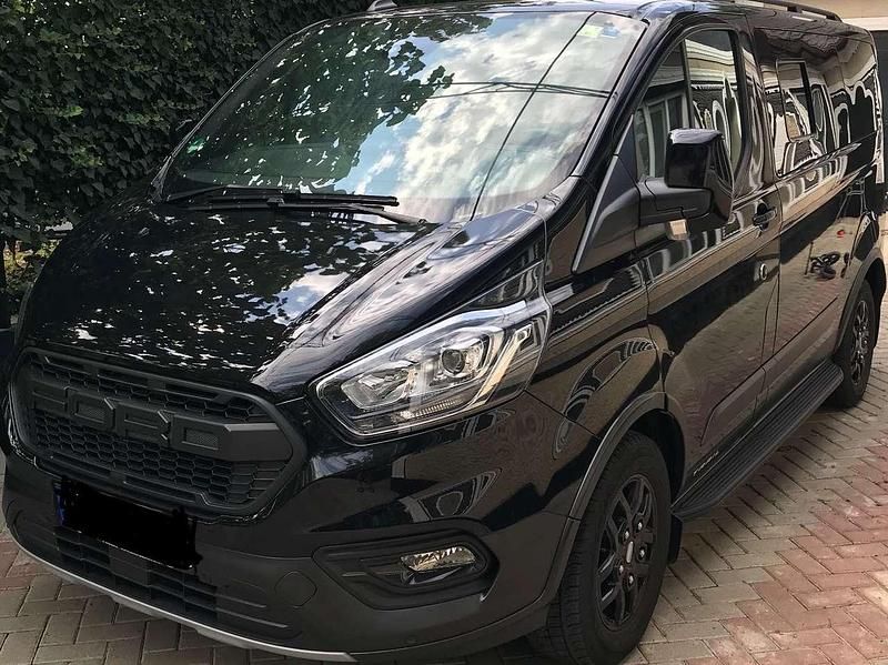 Schwarz Gebraucht 2021 Ford Transit Custom Abholung | 33.450 € (Teuer) - Bild 1/4
