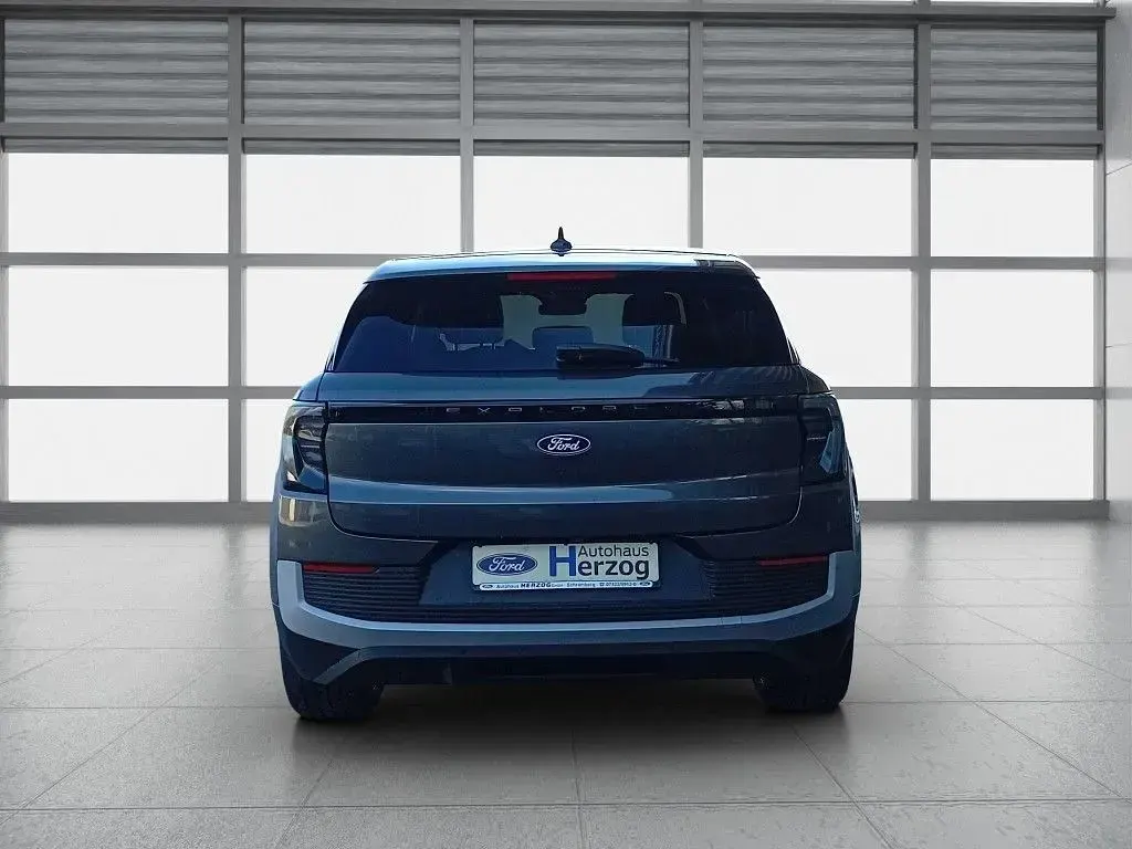 Gebraucht Ford Explorer Premium 125 kW (170 PS) 2025 Magneticgrau metallic SUV