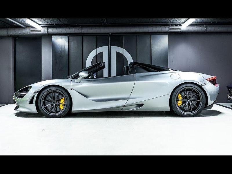 Gebraucht McLaren 720S 721 PS (530 kW) 2022 Grau Cabrio