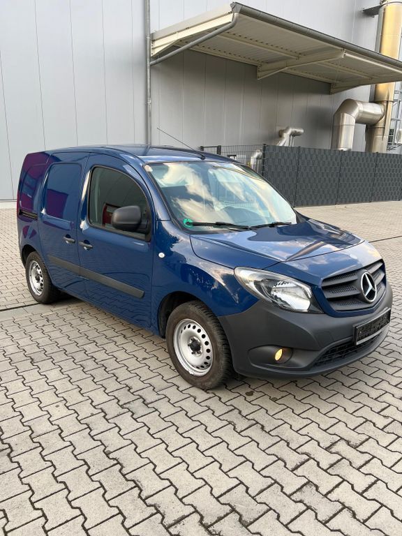 Blau Gebraucht 2017 Mercedes Citan 108 | 8.800 € (Fairer Preis) - Bild 1/4
