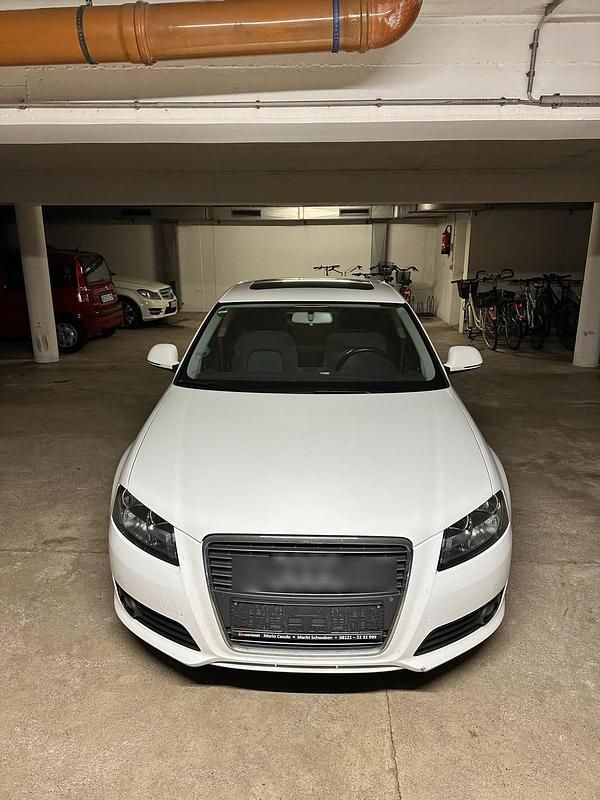Weiß Gebraucht 2008 Audi A3 Sportback Kleinwagen | 6.300 € (Fairer Preis) - Bild 1/4