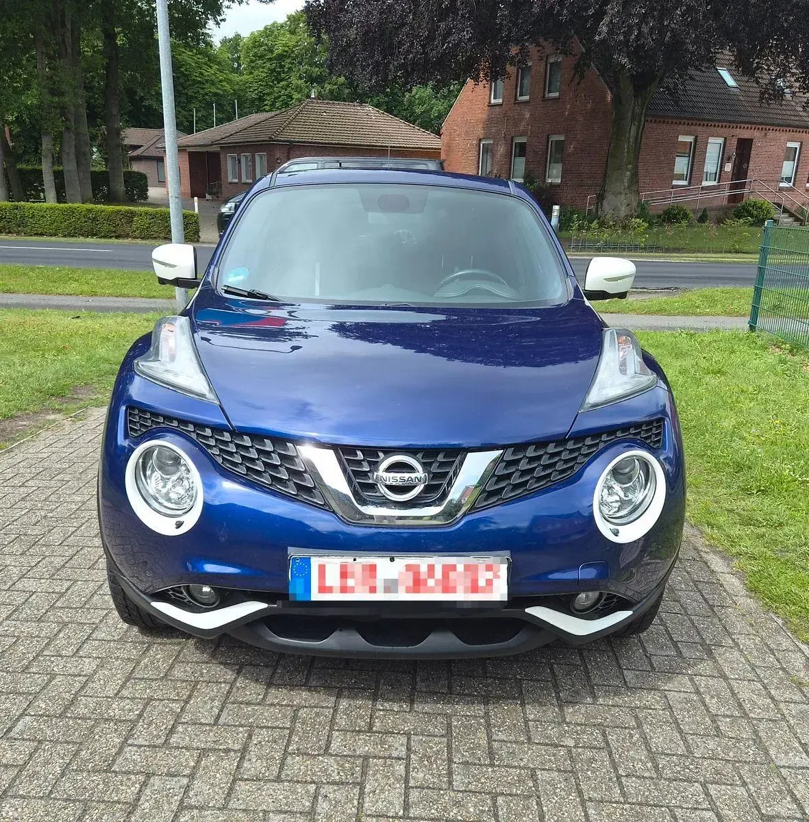 Gebraucht Nissan Juke Acenta 116 PS (85 kW) 2015 Blau SUV